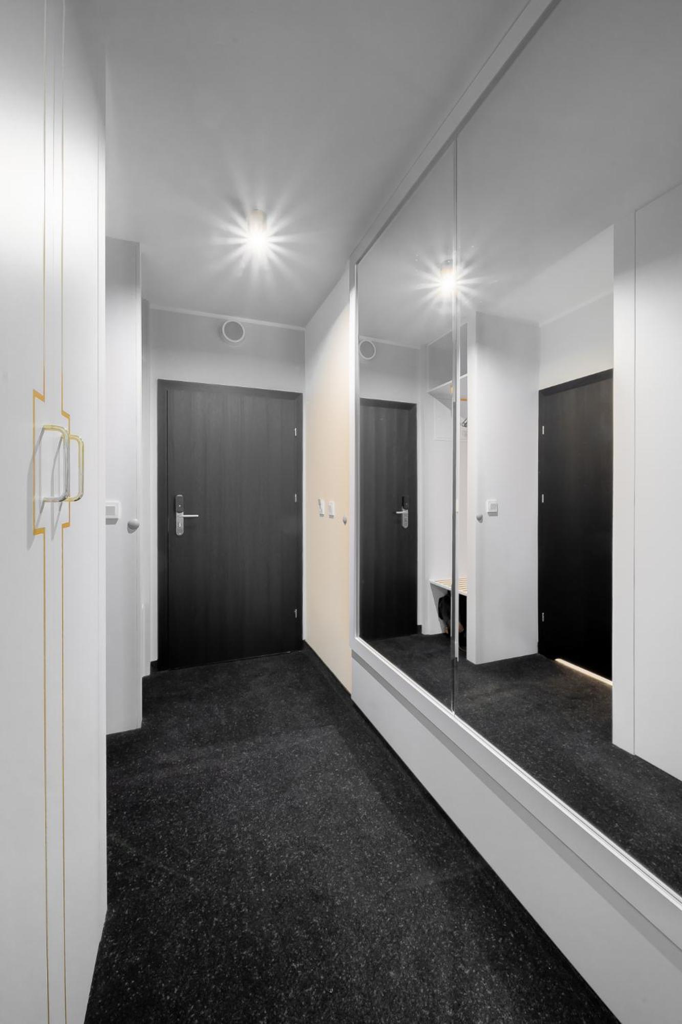 Lulu Apartments - Rosa - Studio Hotelowe Z Klimatyzacja I Konsola Ps4 - Solny Resort كولوبرزيغ المظهر الخارجي الصورة